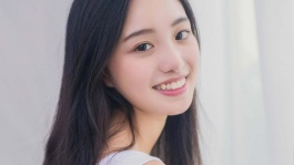 偷拍学生露咪咪[全集]
