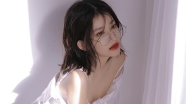 张文慈邪花手机在线[免费]