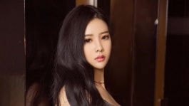 丝袜女王纱奈合集迅雷[未删减]